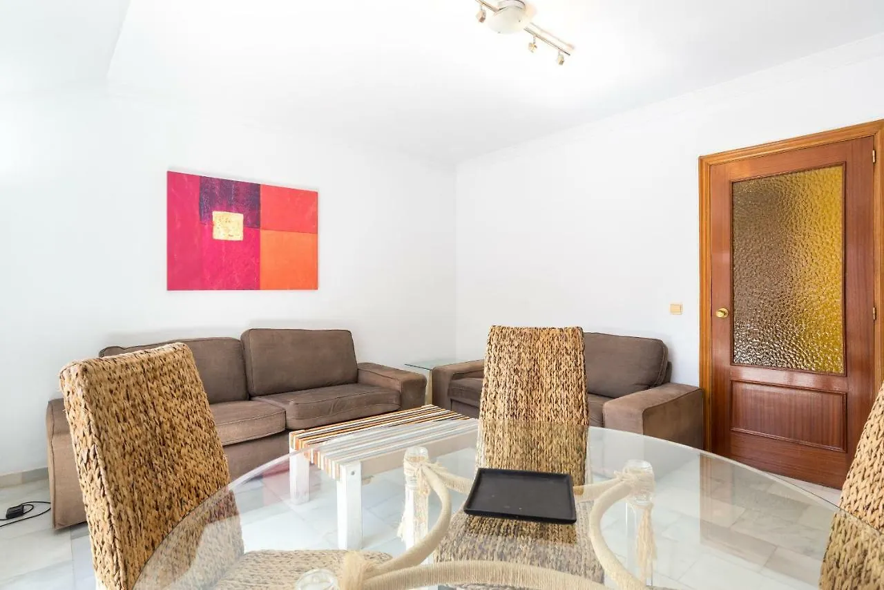 Apartment Lu&Cia Central Station Malaga